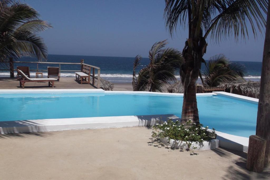 Hotel Playa Palmeras ลอสโอร์กานอส ภายนอก รูปภาพ